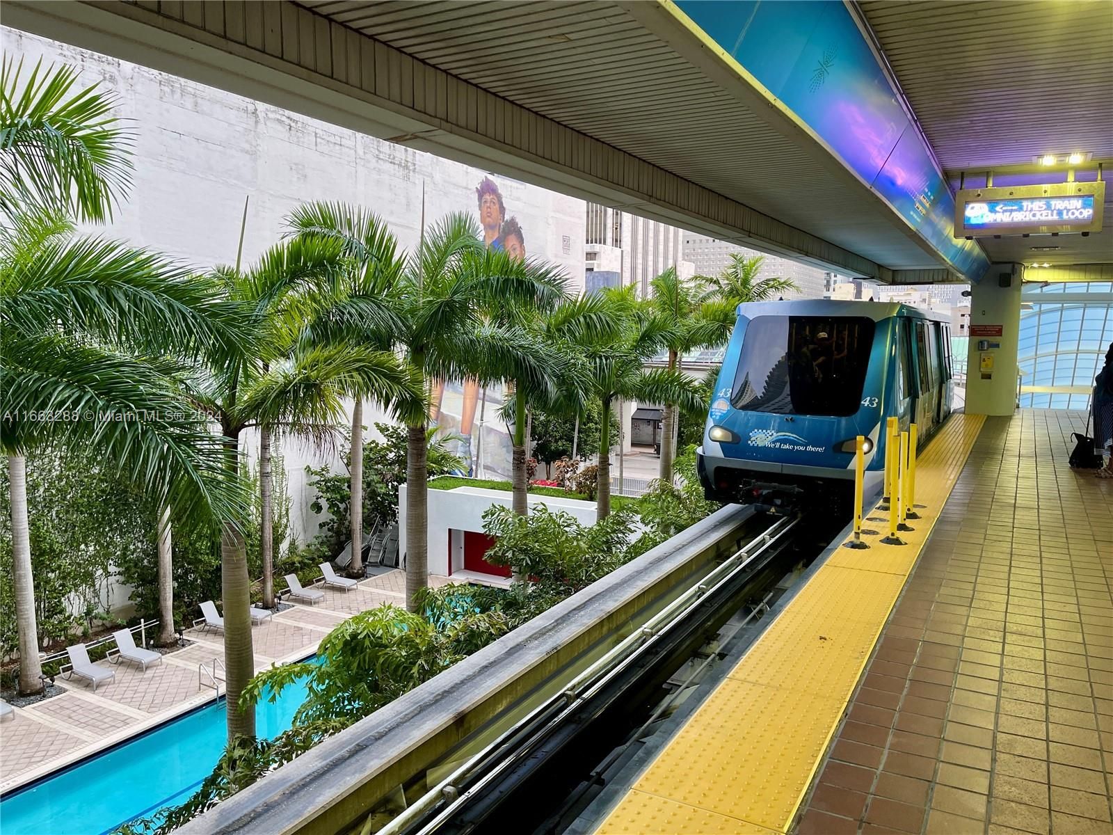 MetroMover platform is located at the building’s ground level